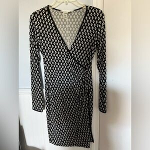 Black and white Max Studio dress